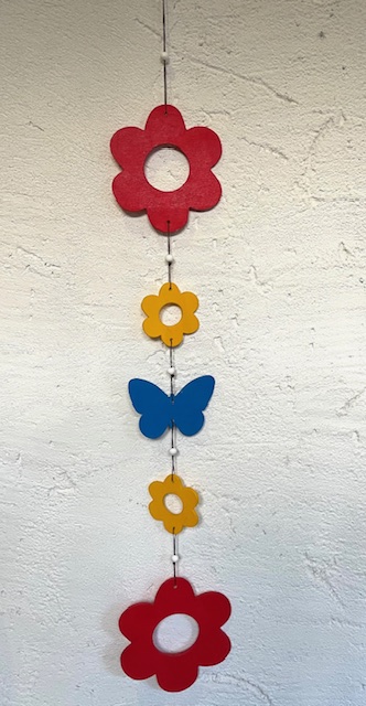 Lange Blumengirlande