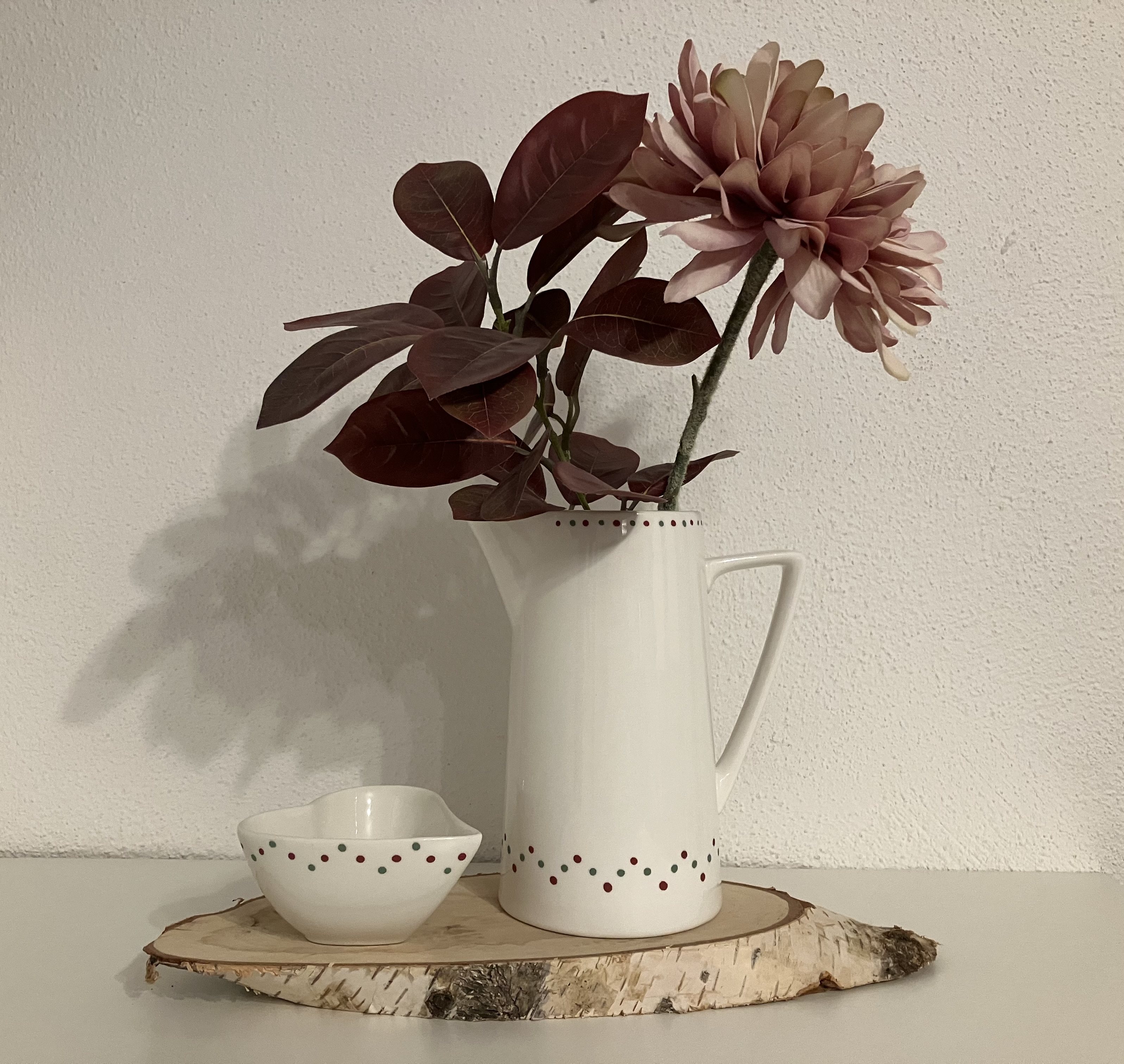 Handbemaltes Porzellan